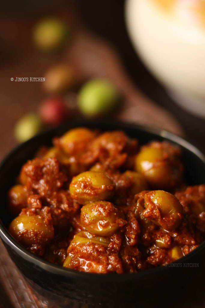 Jaathikkai Pickle